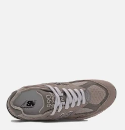 NEW BALANCE Baskets 990 V2 SGrey<Homme Baskets