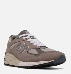 NEW BALANCE Baskets 990 V2 SGrey<Homme Baskets