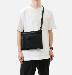 MASTER-PIECE Circus Shoulder Bag Black< Sacs Bandoulière