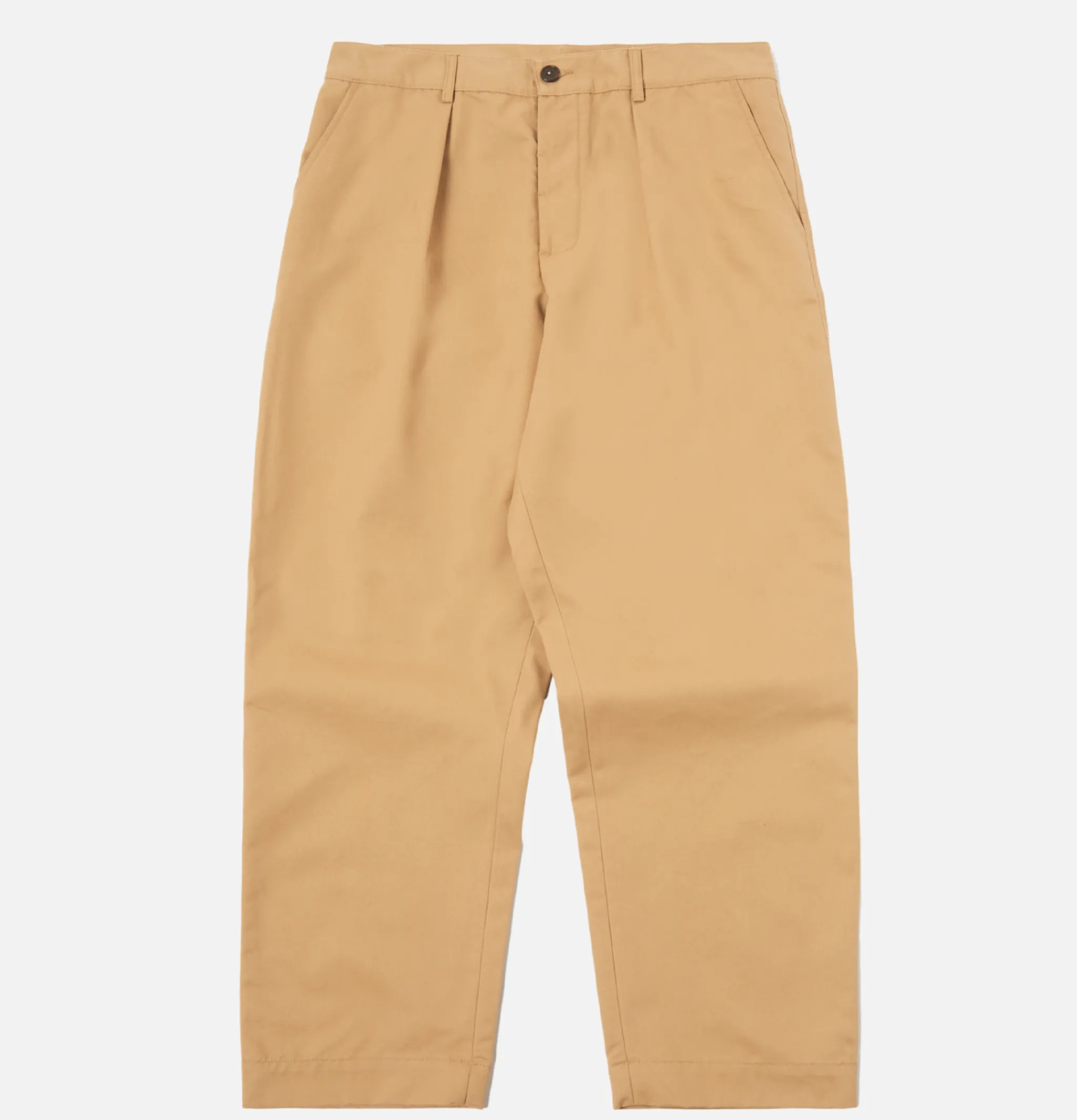 UNIVERSAL WORKS Duke Pant Polytech Sand< Pantalons
