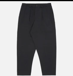 UNIVERSAL WORKS Pantalon Double Pleated Black< Chinos