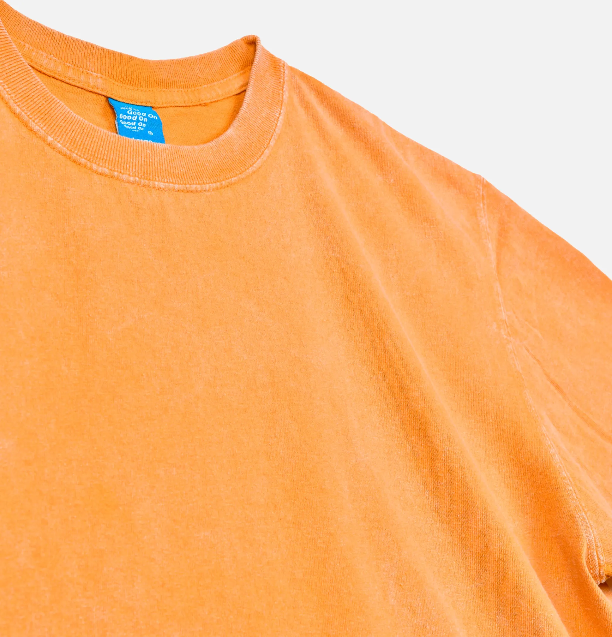 GOOD ON Vintage Dye Crew Tee Mustard< T-shirts